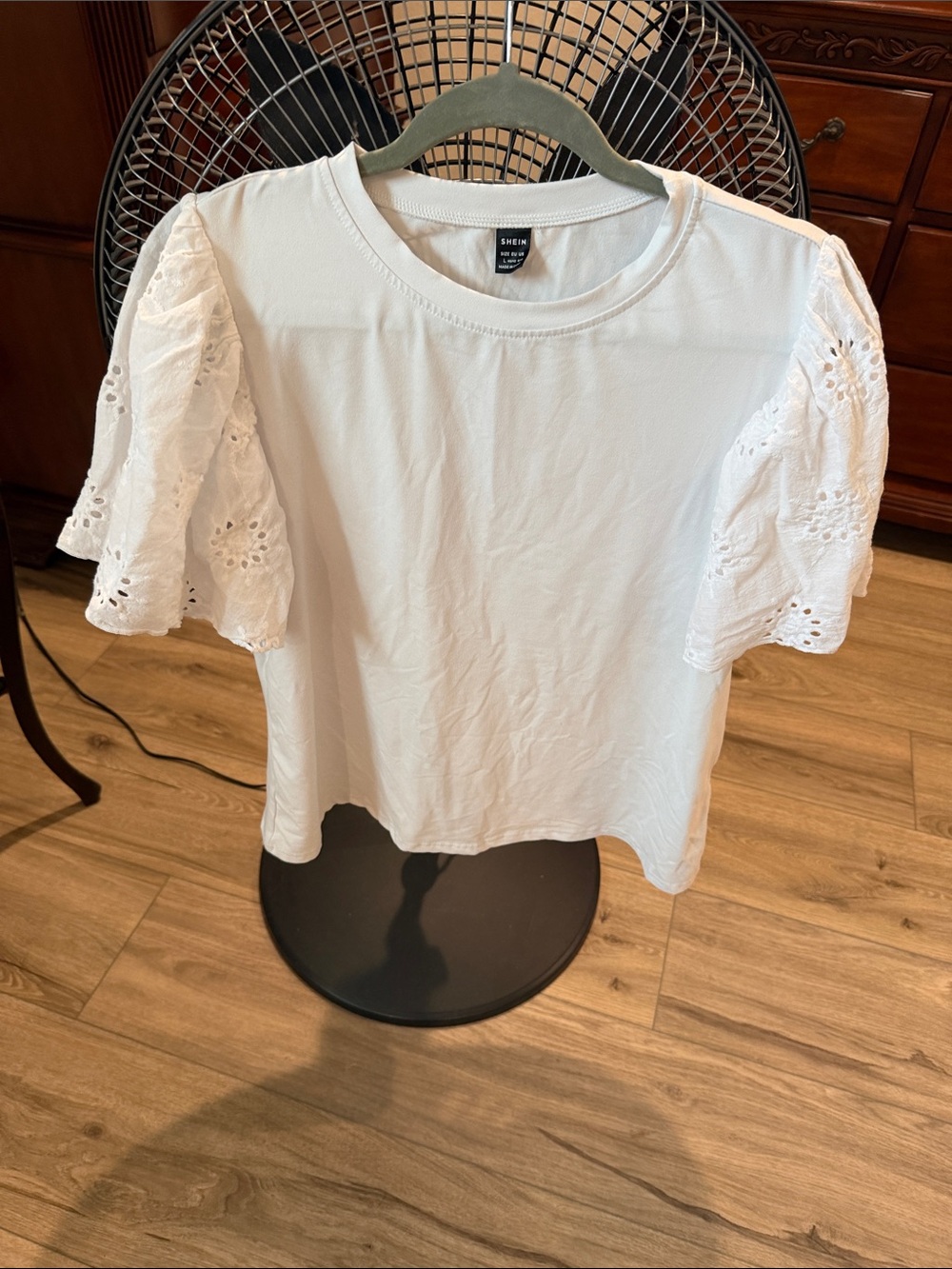 SHEIN White Eyelet Flutter Sleeve Tee - Scalloped Short Sleeve